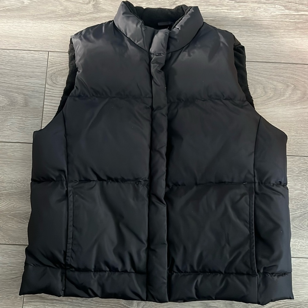 Gap Puffer Vest Women’s Size S